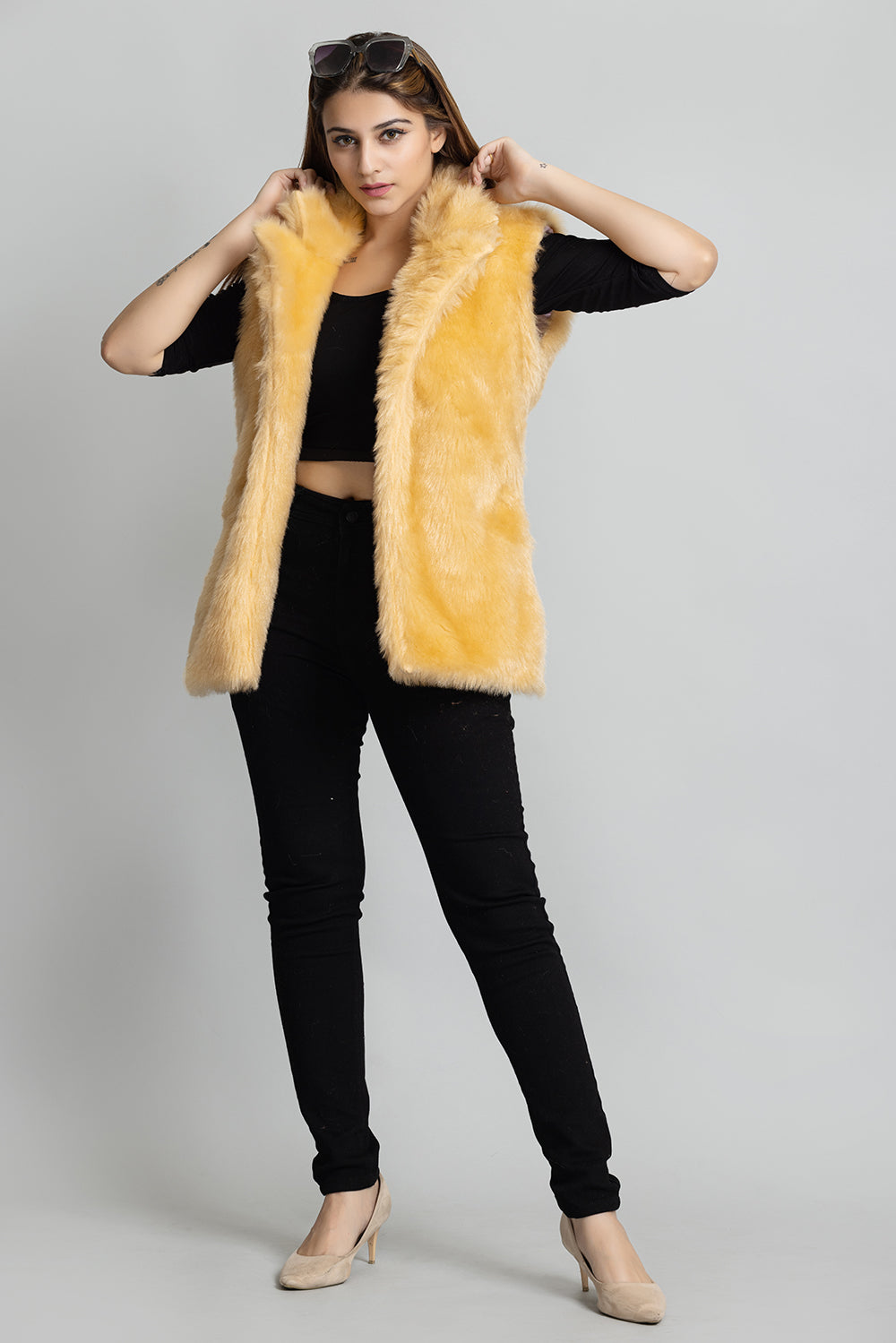 Fur Sleeveless Jacket - Gold