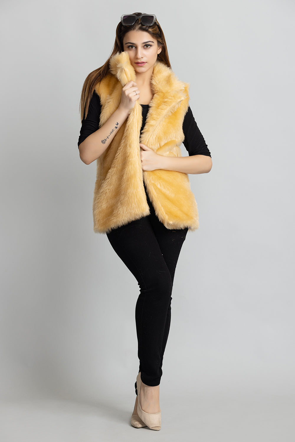 Fur Sleeveless Jacket - Gold